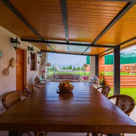 Villa Sunset Banana Plantation House With Sea Views And Private Pool